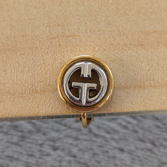 Vintage Givenchy two tone clip on earrings - Picture 10 of 12